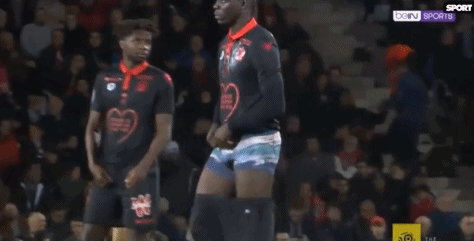 杜兰特生涯投进2223记三分，超越克劳福德升至历史第十二位