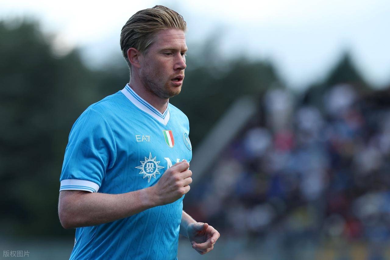 曼晚预测曼城首发：特拉福德首发门将，小将姆卡萨代替哈兰德（曼晚看好曼城首发：特拉福德守门，小将姆卡萨顶替哈兰德）