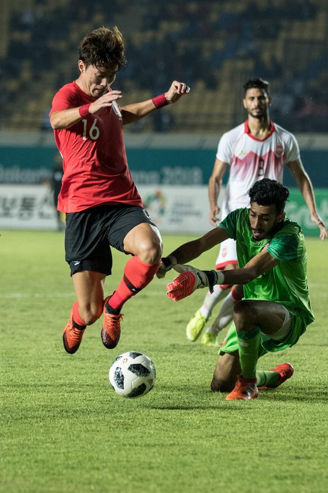 对阵阿拉维斯双响，奥尔莫时隔超过一年再次梅开二度（时隔一年多，奥尔莫对阵阿拉维斯再度独中两元）