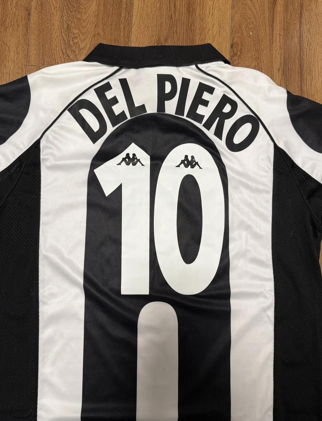 英超第16轮已经出现4粒乌龙球，位列有数据统计以来第二位（英超第16轮4粒乌龙，创有统计以来次高纪录）