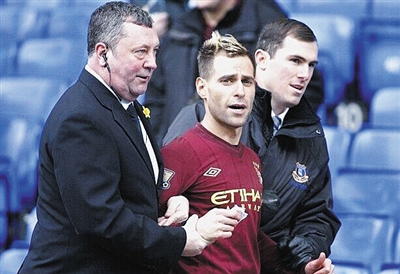 齐沃：拿下三分才是最重要的，球队很好限制对手高空球进攻（齐沃：全取三分最关键，球队成功遏制对手的高空球进攻）